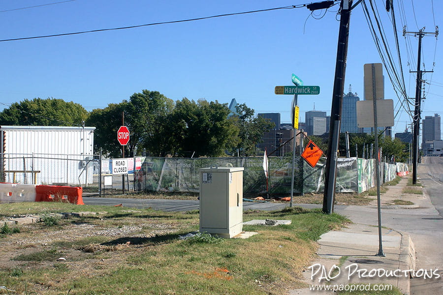 Facing west at the intersection of Commerce and Hardwick Streets in Dallas, 2025