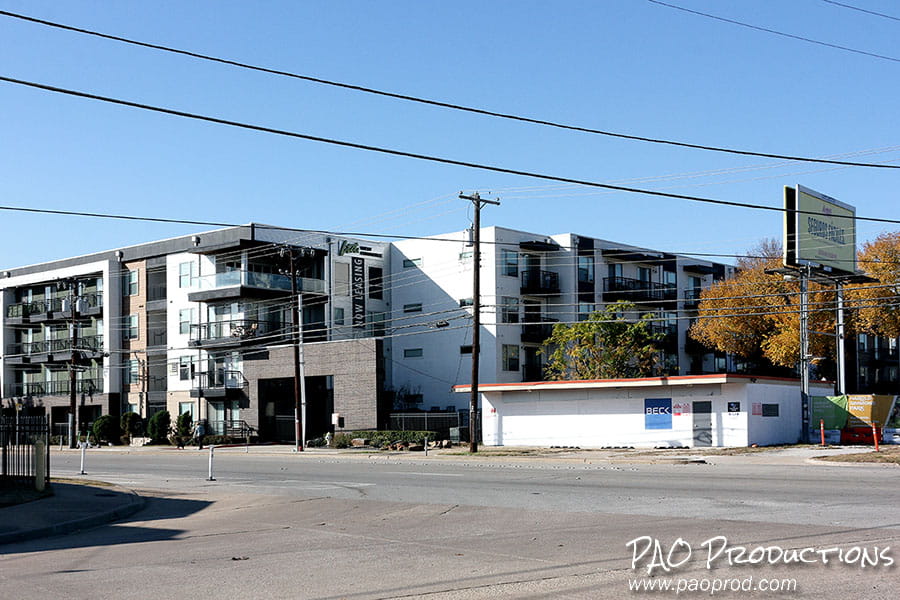 LTD West Commerce apartment complex, Dallas