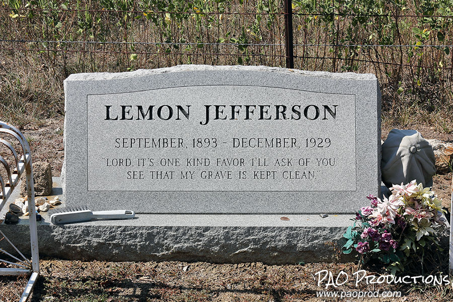 Blind Lemon Jefferson cemetery memorial