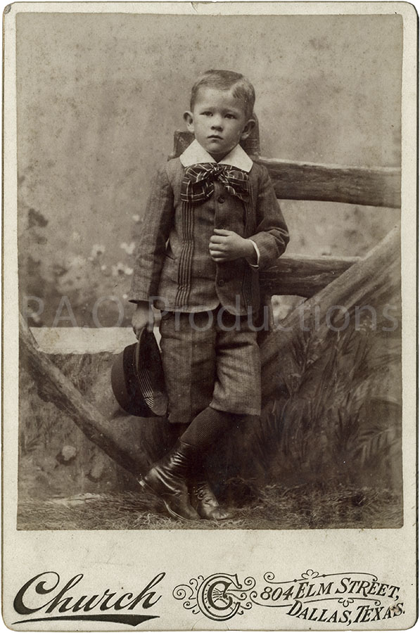 Church cabinet card, 804 Elm Street in Dallas