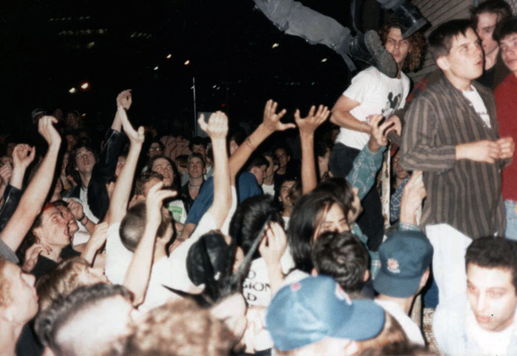 Fugazi show at 2301 Canton Street warehouse, Dallas, Texas