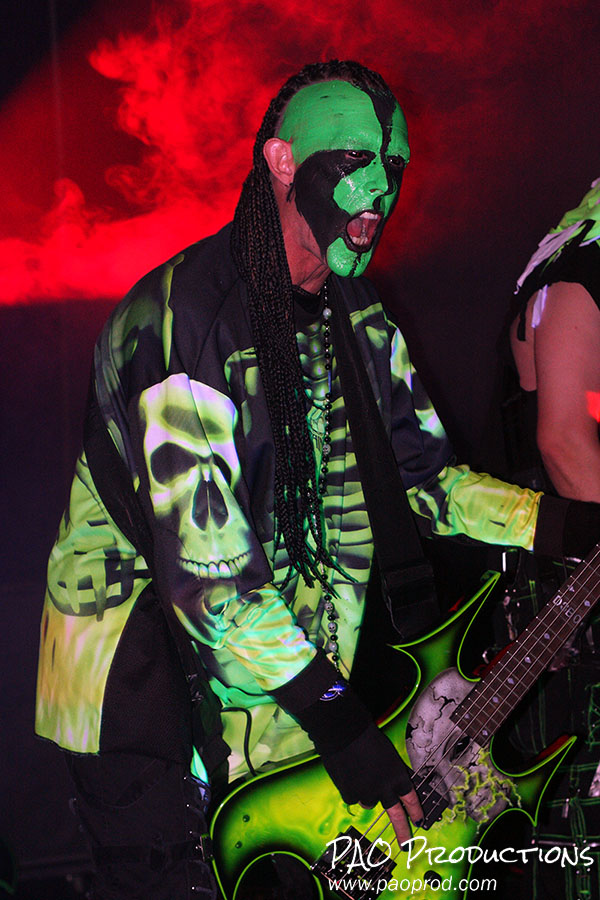 Derek of Rivethead at the Prophet Bar, December 2010