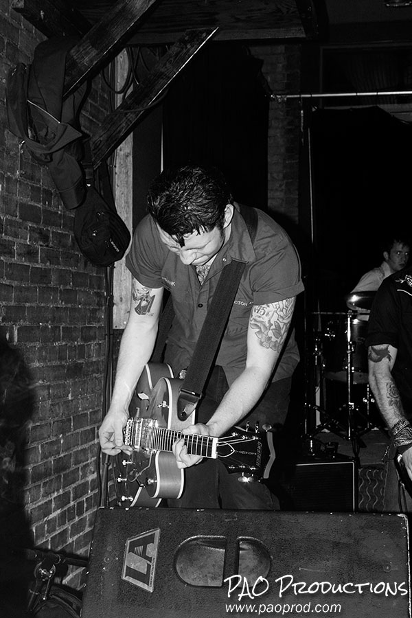 Frankie Campagna of Spector 45 at Club Dada, December 2008