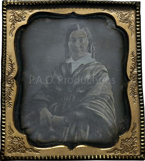 Daguerreotype of young lady, circa 1840s