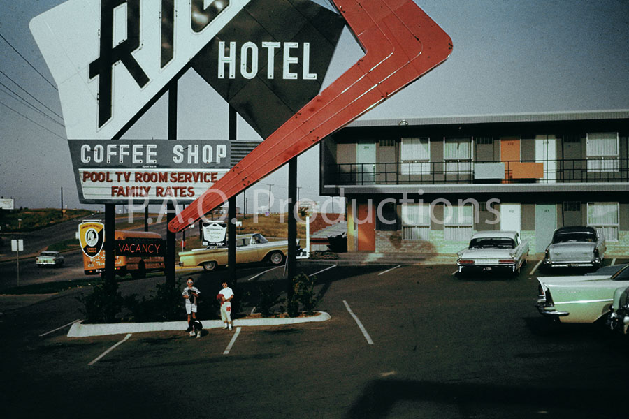 Rio Motor Hotel in Fort Worth, 1959