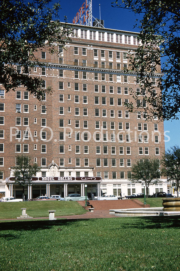 Hotel Dallas, 1960