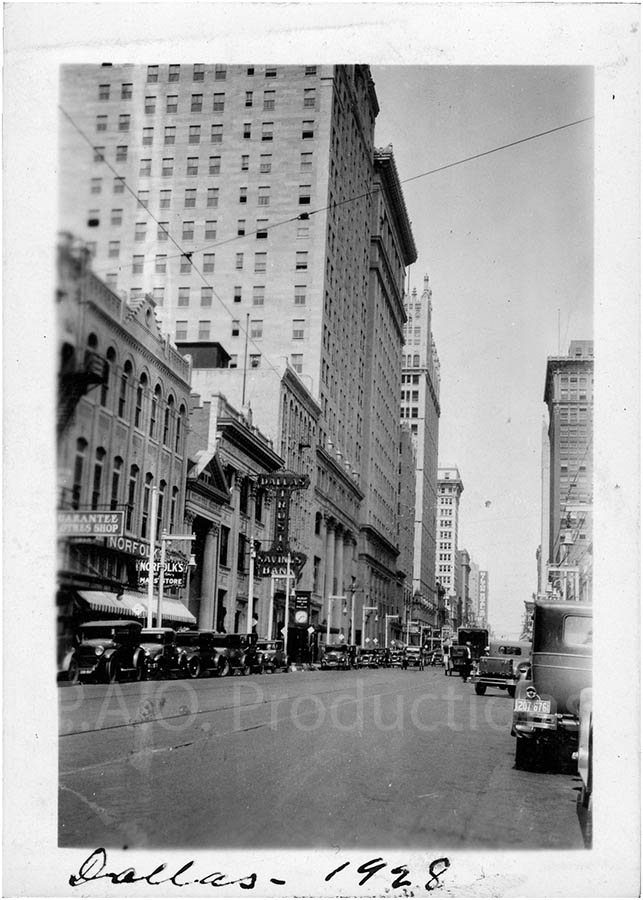 Facing east on Main Street in Dallas, 1928